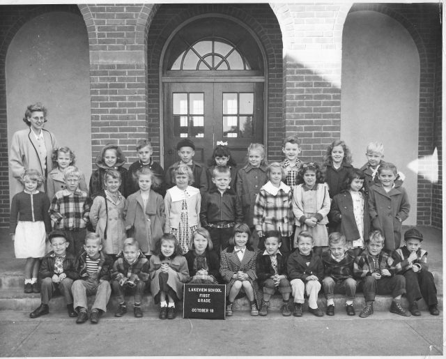 1st Grade at Lakeview School
